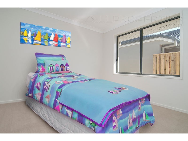 5 Bunderoo Circuit, Pimpama QLD 4209