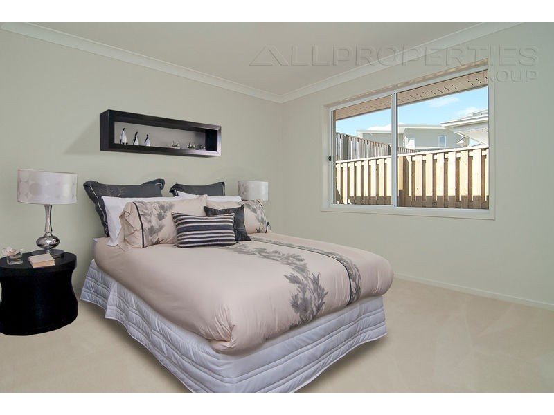 5 Bunderoo Circuit, Pimpama QLD 4209