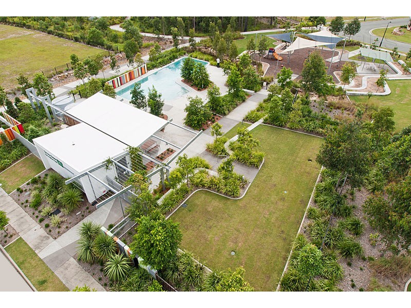 5 Bunderoo Circuit, Pimpama QLD 4209