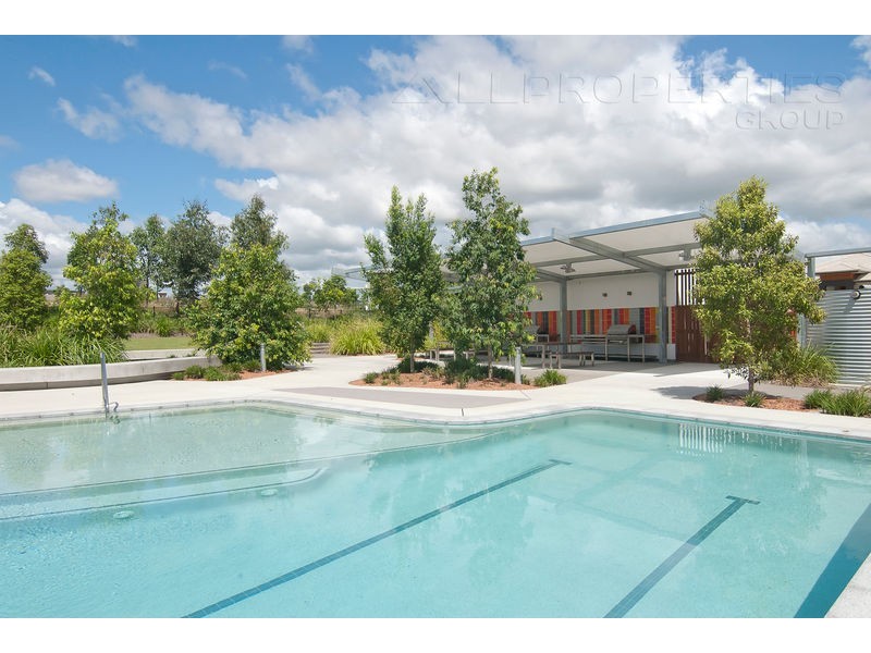 5 Bunderoo Circuit, Pimpama QLD 4209