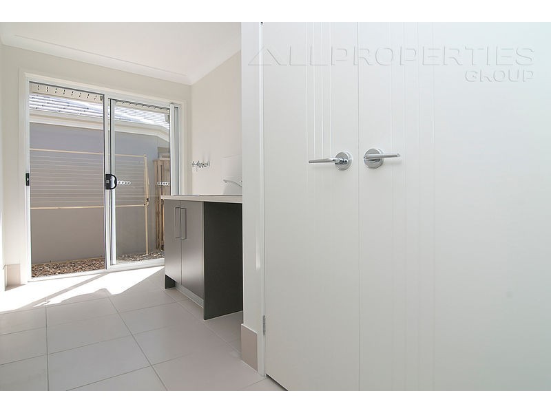 7 Bunderoo Circuit, Pimpama QLD 4209