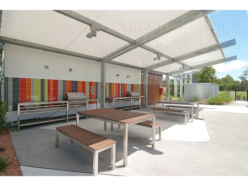 7 Bunderoo Circuit, Pimpama QLD 4209