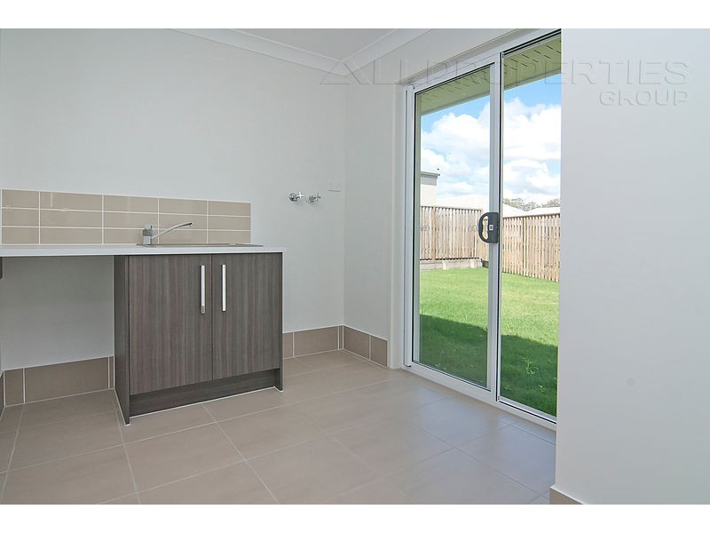 9 Elsey Court, Pimpama QLD 4209