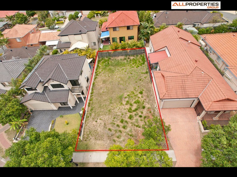 10 Jetty Wk, Forest Lake QLD 4078