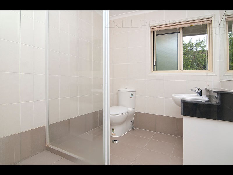 9/3 Costata Street, Hillcrest QLD 4118