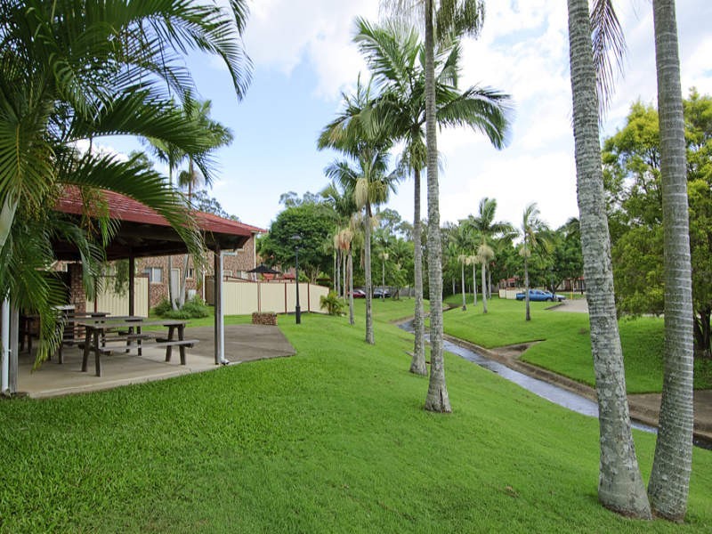9/3 Costata Street, Hillcrest QLD 4118