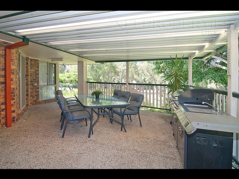5 Gragin Pl, Parkinson QLD 4115