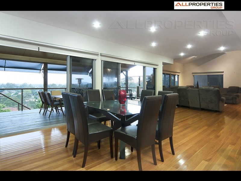 7 Nexus Close, Edens Landing QLD 4207