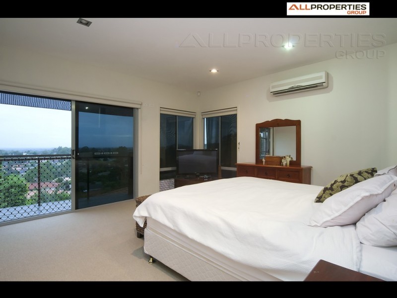 7 Nexus Close, Edens Landing QLD 4207
