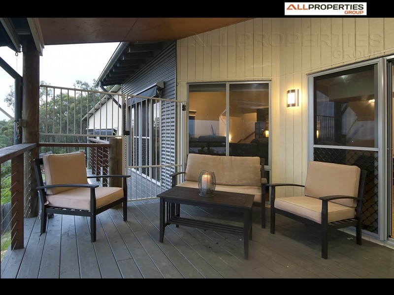 7 Nexus Close, Edens Landing QLD 4207