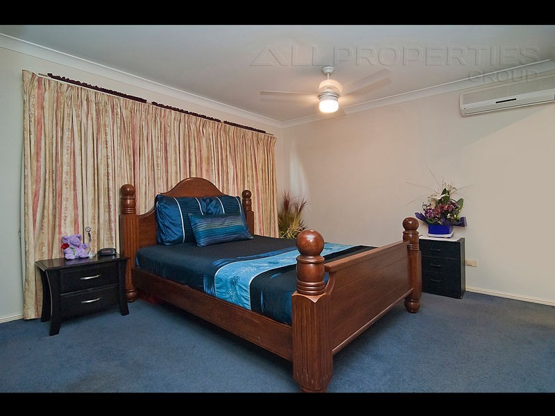 95 REDGUM DRIVE, Regents Park QLD 4118