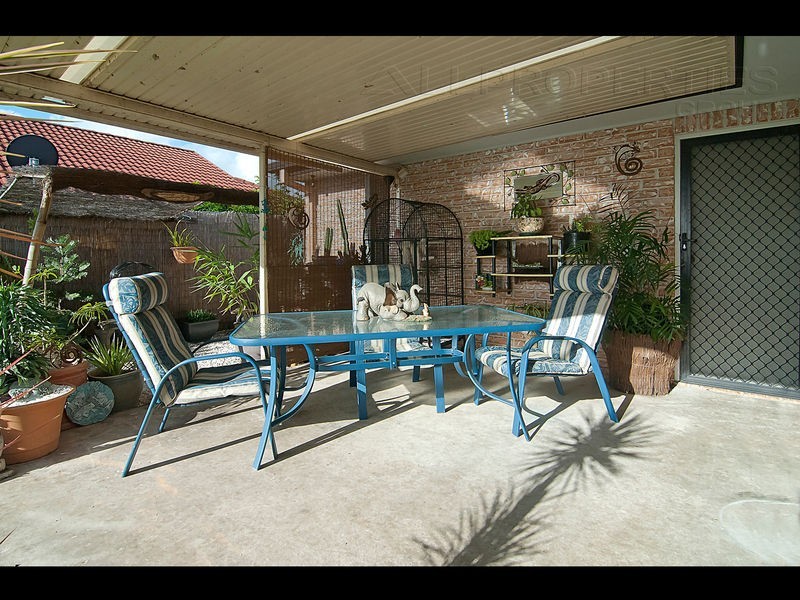 95 REDGUM DRIVE, Regents Park QLD 4118