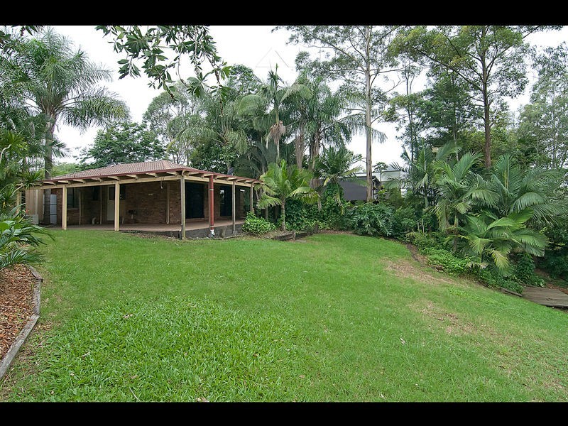 90 South Queensborough Pde, Karalee QLD 4306