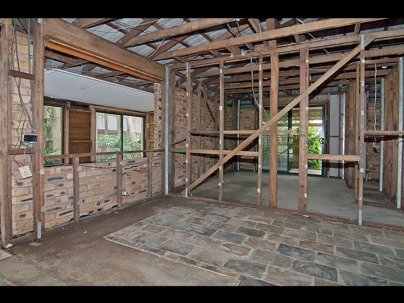 90 South Queensborough Pde, Karalee QLD 4306