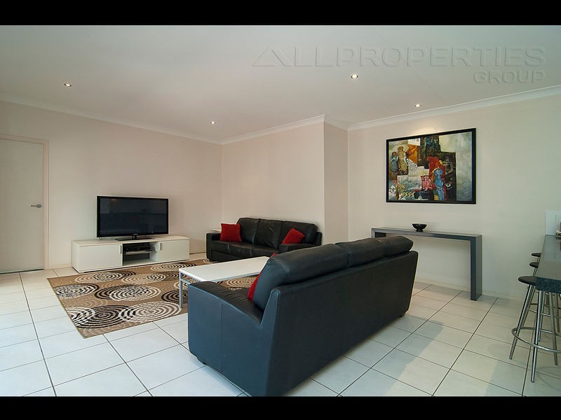 27 Glengyle Place, Forest Lake QLD 4078