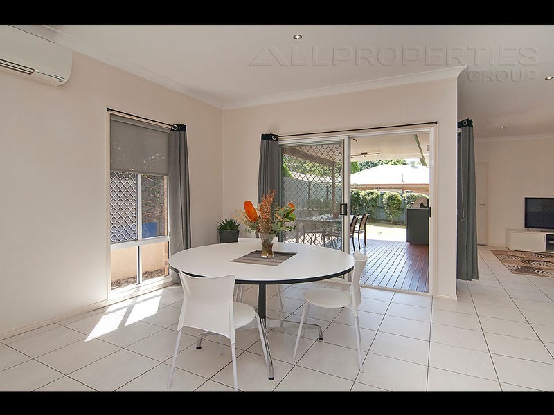 27 Glengyle Place, Forest Lake QLD 4078