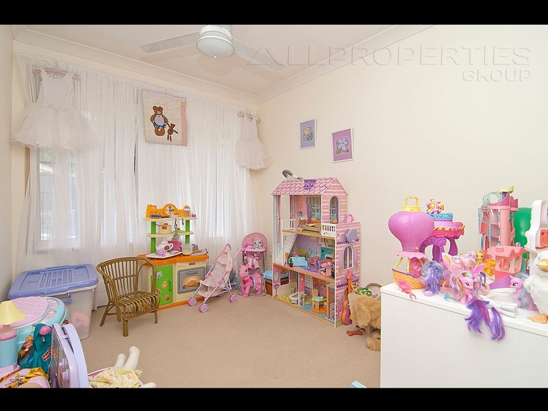 51 Settlers circuit, Forest Lake QLD 4078