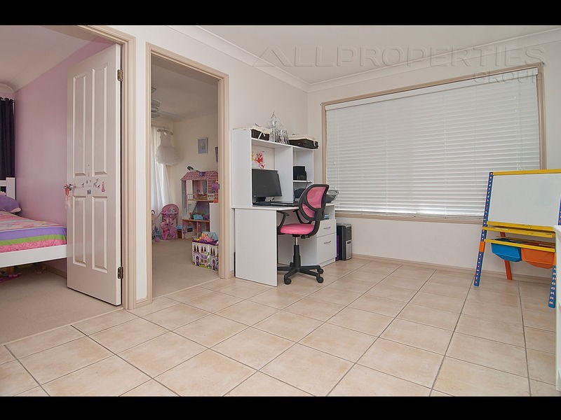 51 Settlers circuit, Forest Lake QLD 4078