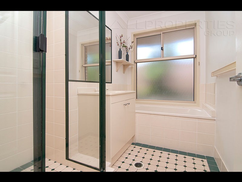 51 Settlers circuit, Forest Lake QLD 4078