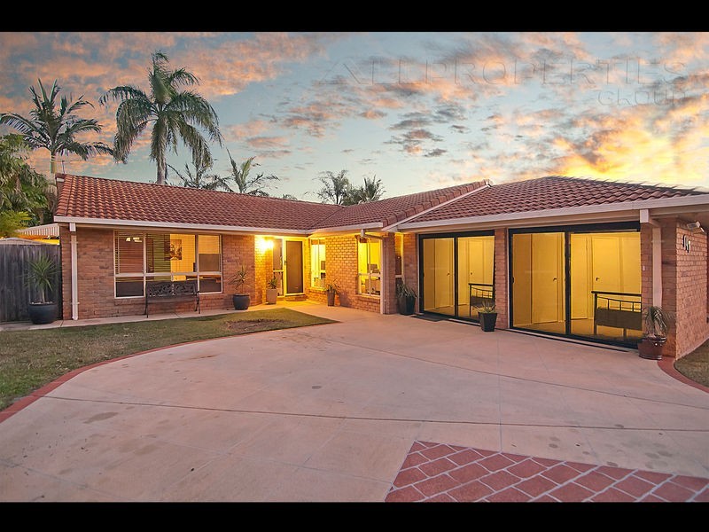 147 Kameruka St, Calamvale QLD 4116