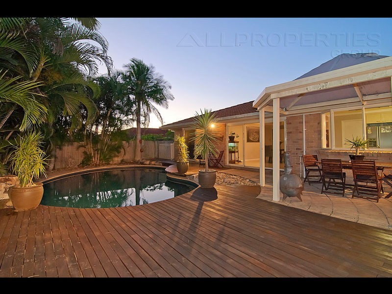 147 Kameruka St, Calamvale QLD 4116