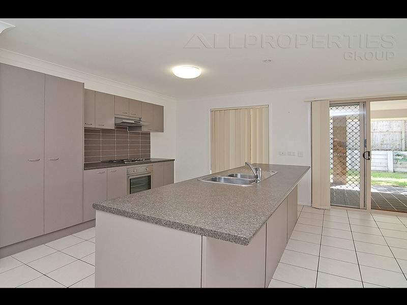 52 Tennessee Way, Berrinba QLD 4117