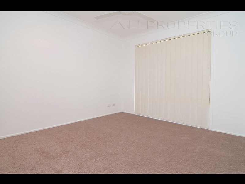 52 Tennessee Way, Berrinba QLD 4117