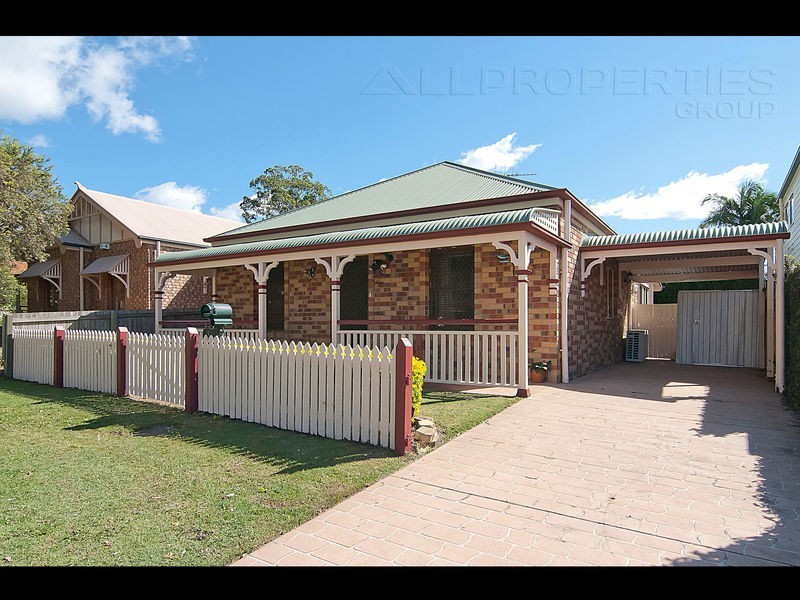 4 Thornton Close, Forest Lake QLD 4078
