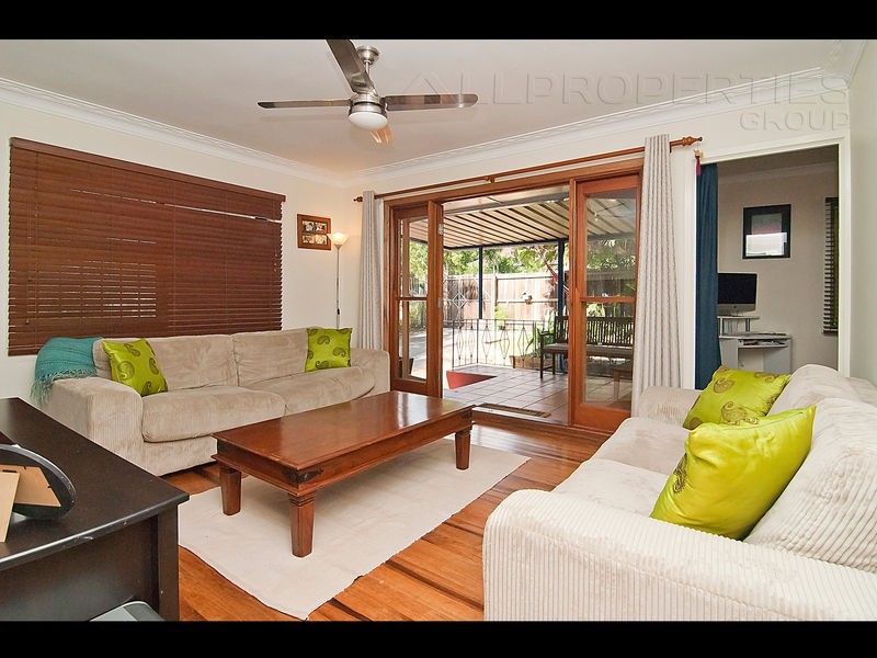 5 Sanderling Street, Inala QLD 4077