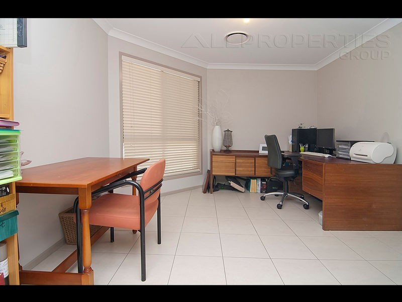 22 Wildwood Crescent, Jimboomba QLD 4280