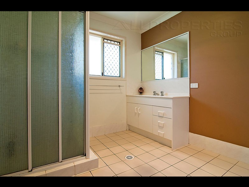 49-51 Cardwell Close, Munruben QLD 4125