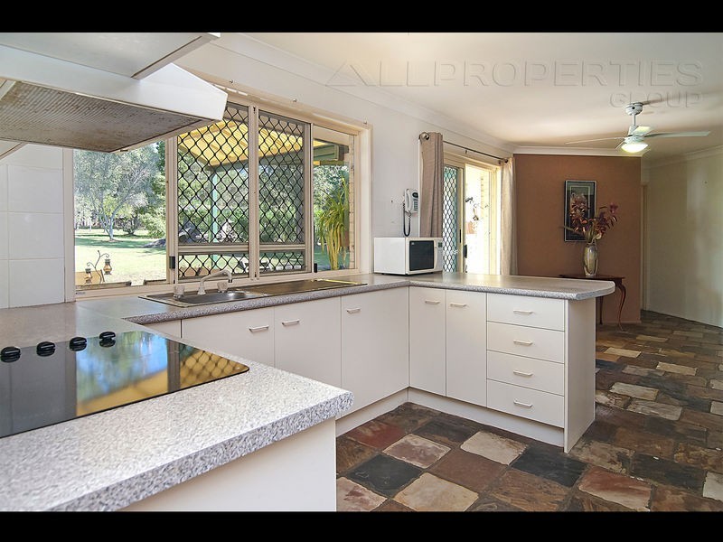 49-51 Cardwell Close, Munruben QLD 4125