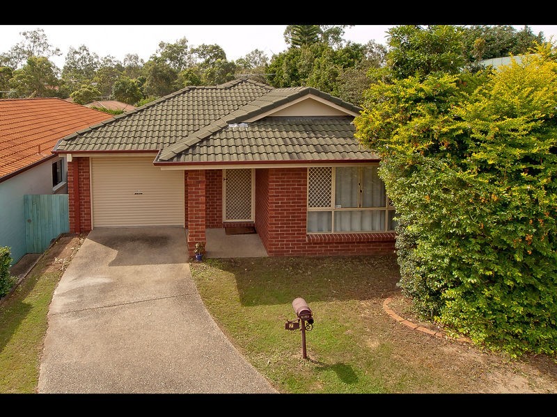 7 Kirrama Place, Forest Lake QLD 4078