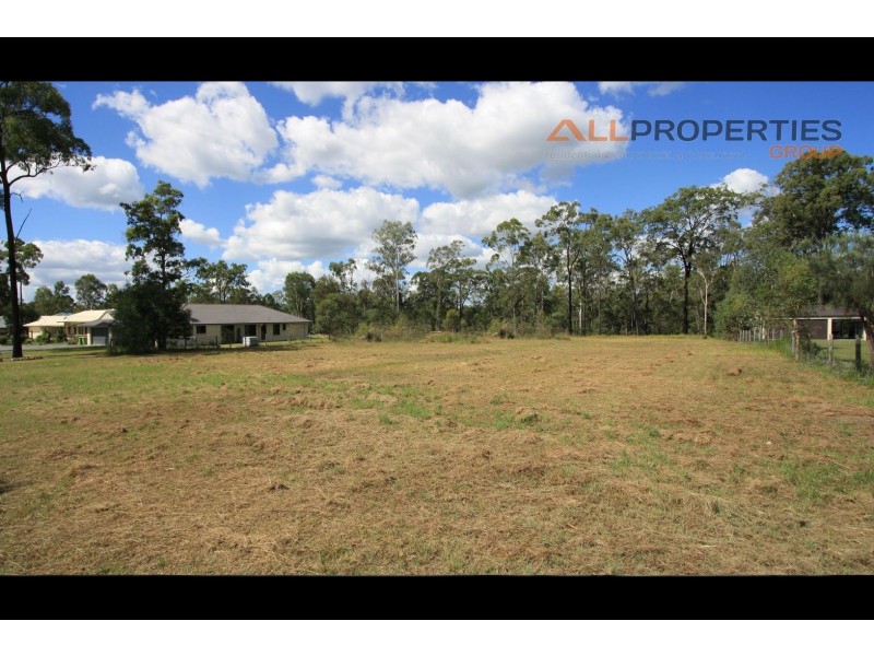 58-60 Bradman Street, New Beith QLD 4124