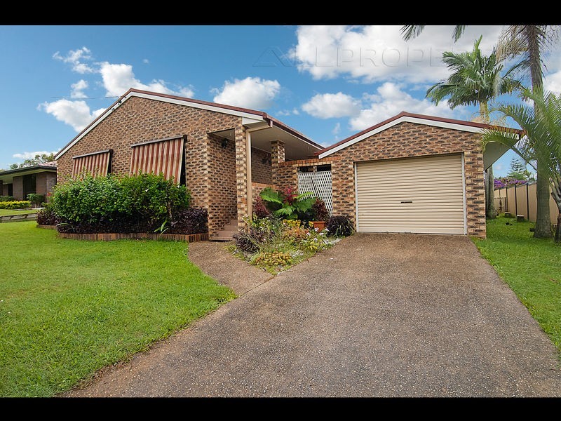 126 Owens Cres, Regents Park QLD 4118