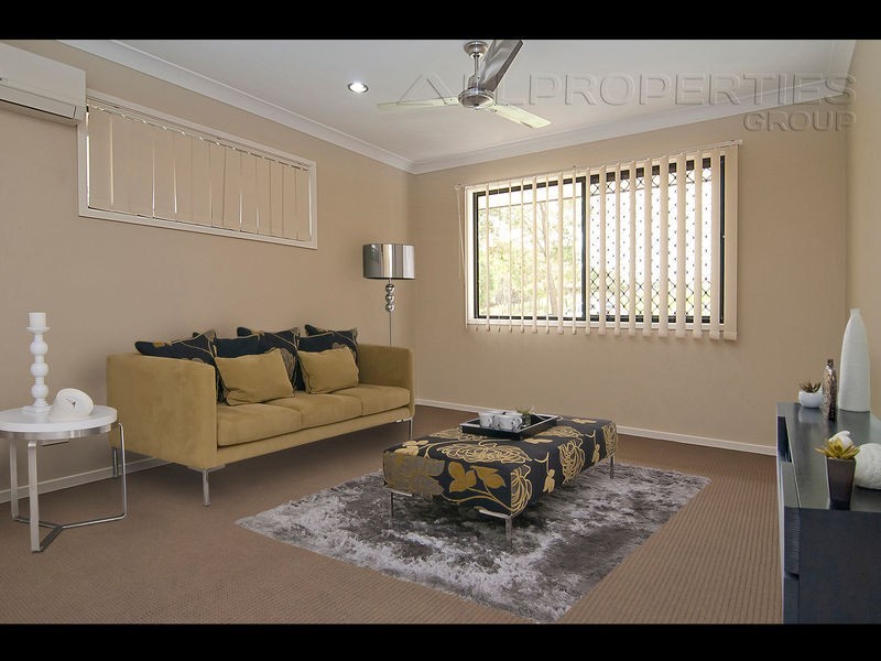 4 Kenny Close, Forest Lake QLD 4078