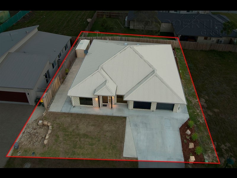 15 Doulton Street, Calamvale QLD 4116