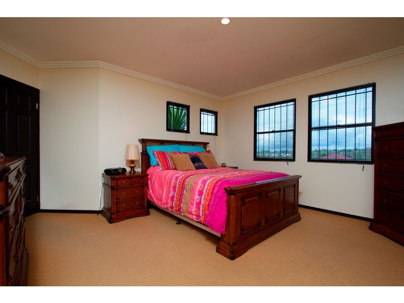 1 Brierbank St, Underwood QLD 4119