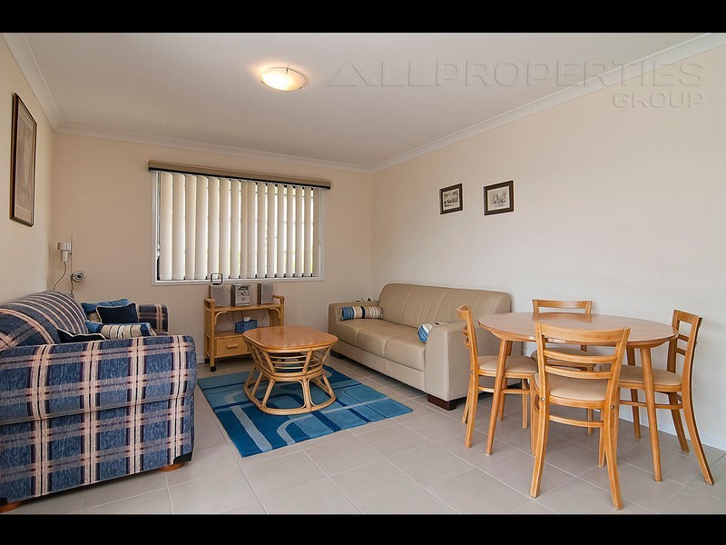 2/24 Colane Street, Redbank Plains QLD 4301