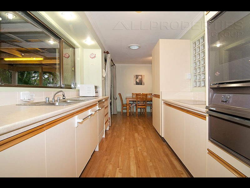 10 COYLE CT, Browns Plains QLD 4118