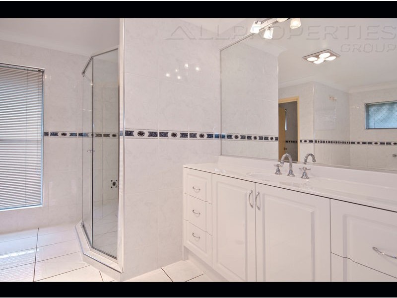 16-24 Chloe Drive, Munruben QLD 4125