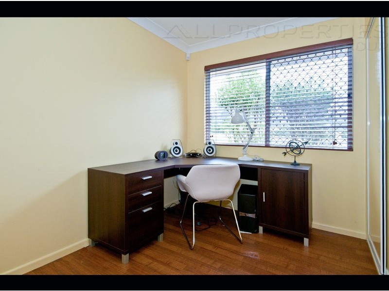 16-24 Chloe Drive, Munruben QLD 4125