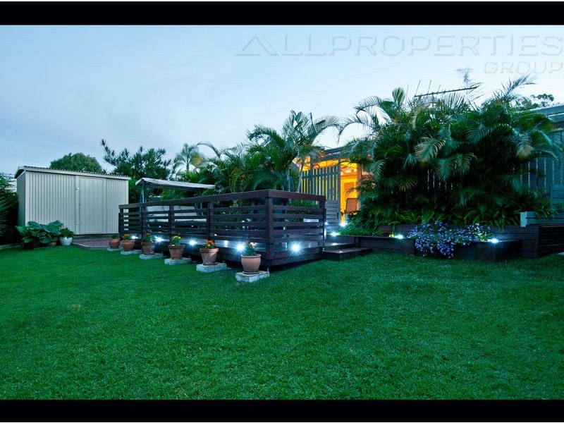 15 Stringybark Street, Regents Park QLD 4118