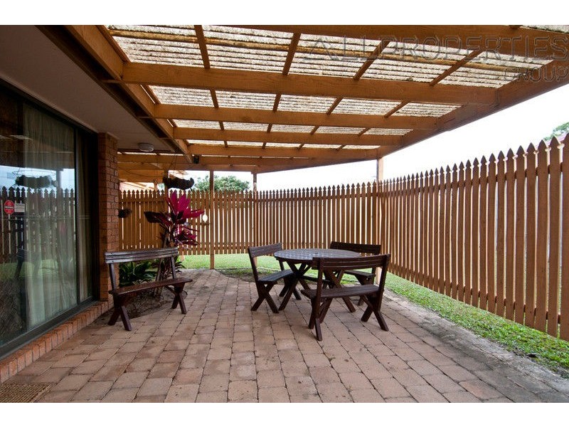 69 VANSITTART ROAD, Regents Park QLD 4118