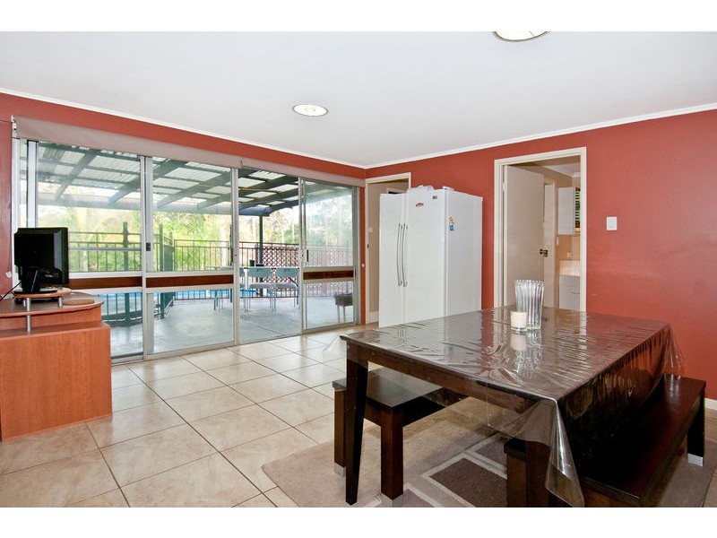 65 CONIFER STREET, Hillcrest QLD 4118