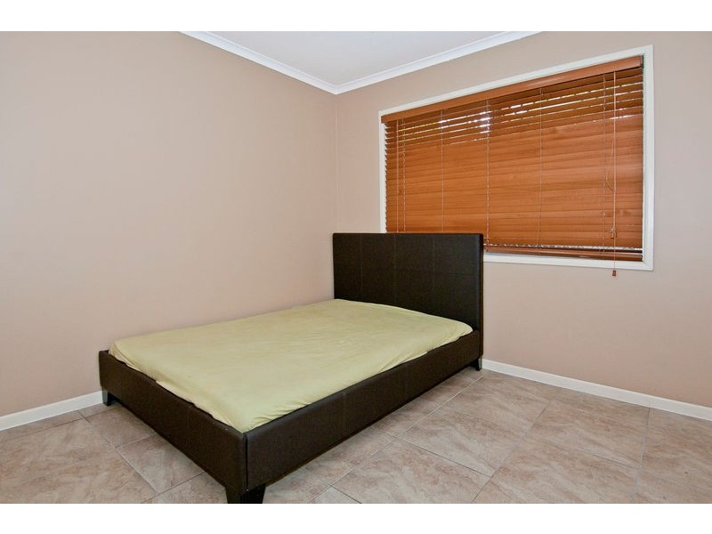 65 CONIFER STREET, Hillcrest QLD 4118