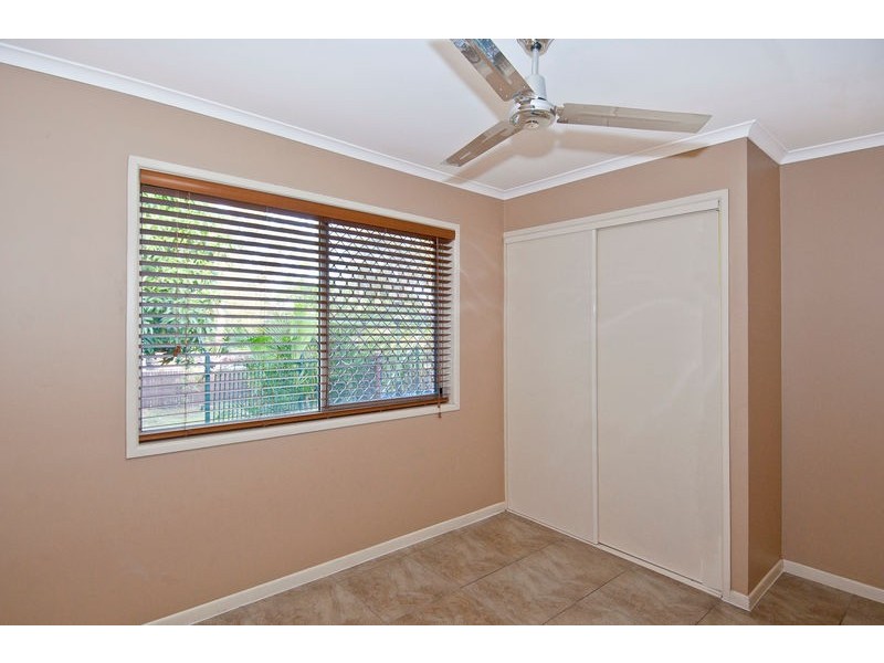 65 CONIFER STREET, Hillcrest QLD 4118
