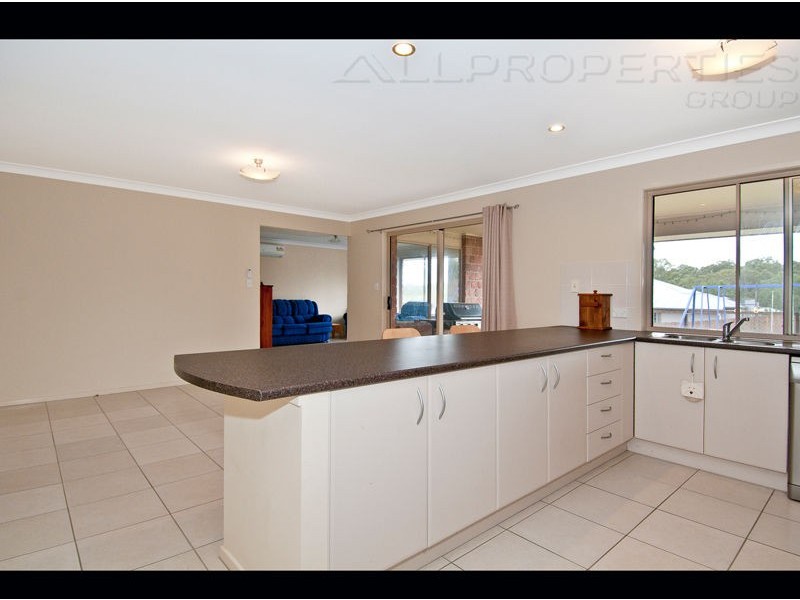 94-96 Carrigan Way, Gleneagle QLD 4285