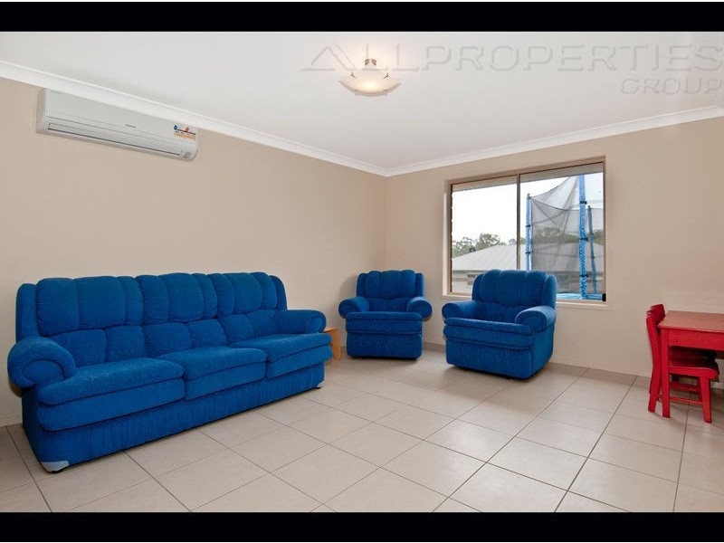 94-96 Carrigan Way, Gleneagle QLD 4285