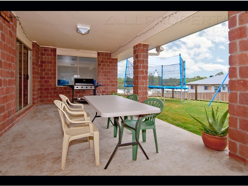 94-96 Carrigan Way, Gleneagle QLD 4285
